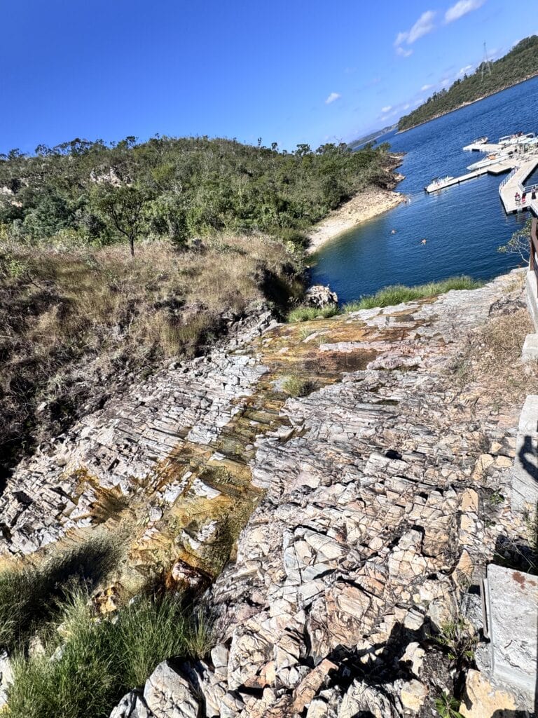 Cachoeira Cascatinha em Capitólio no Lago de Furnas